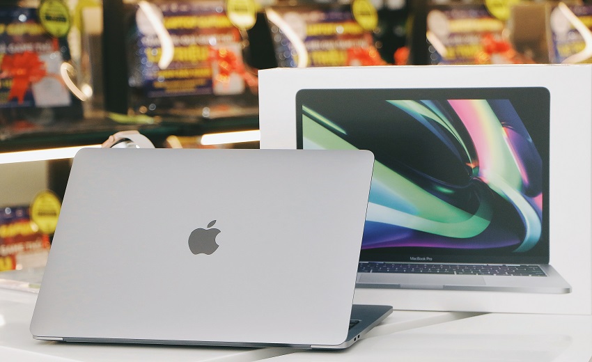 FPT-Shop-chinh-thc-m-ban-MacBook-Pro-M2-2022.jpg