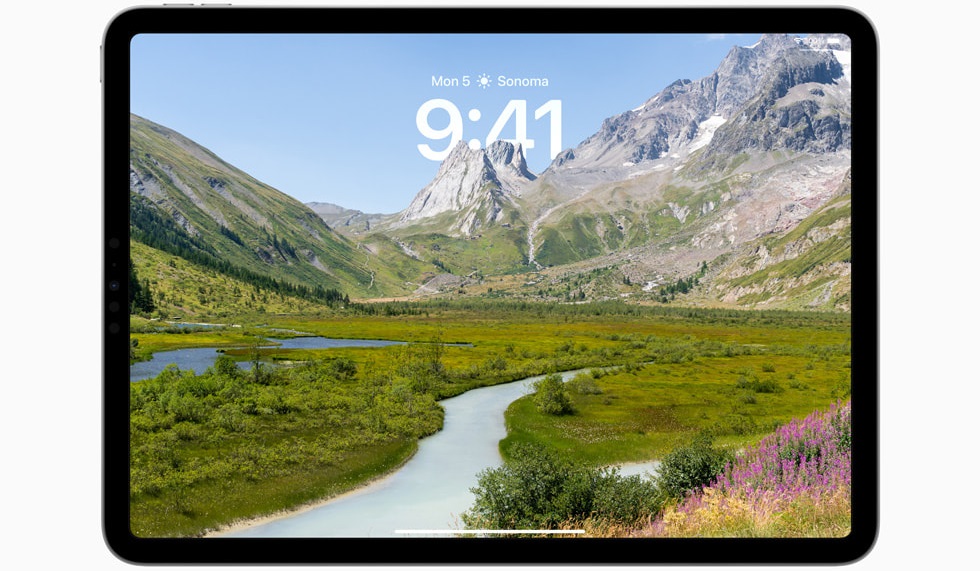Apple-WWDC23-iPadOS-17-Lock-Screen-landscape.jpg