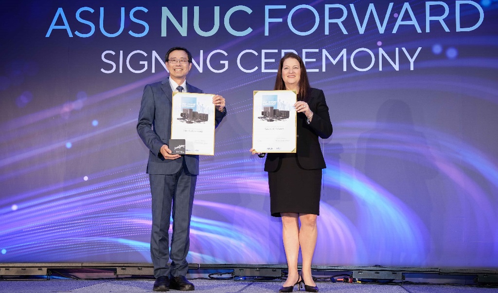 ASUS-continuously-endeavors-to-build-long-term-business-relationships-by-connecting-and-servicing-its-customers-with-the-principle-of-co-winning-in-mind..jpg