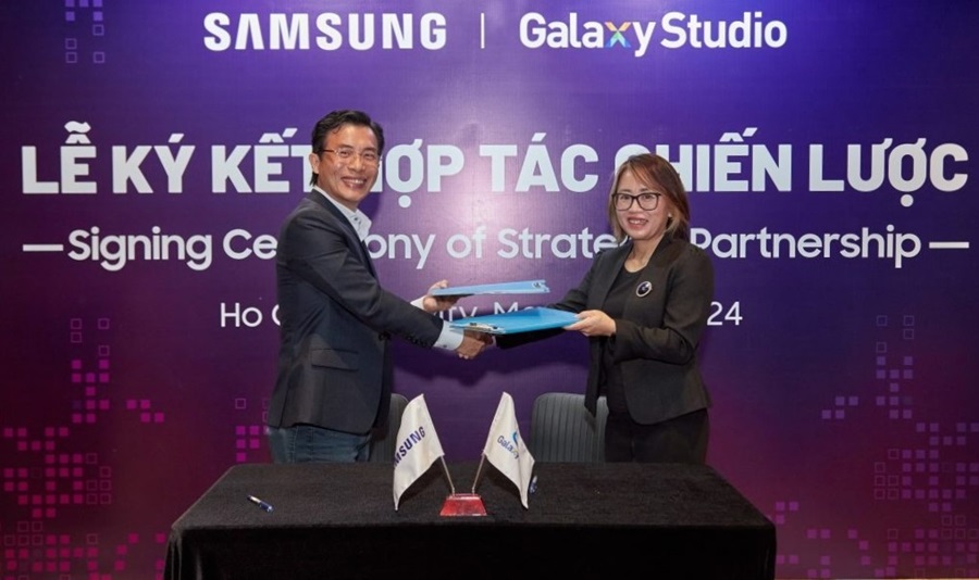 Samsung-hp-tac-vi-Galaxy-Studio-nham-nang-trai-nghiem-tai-rap.jpg