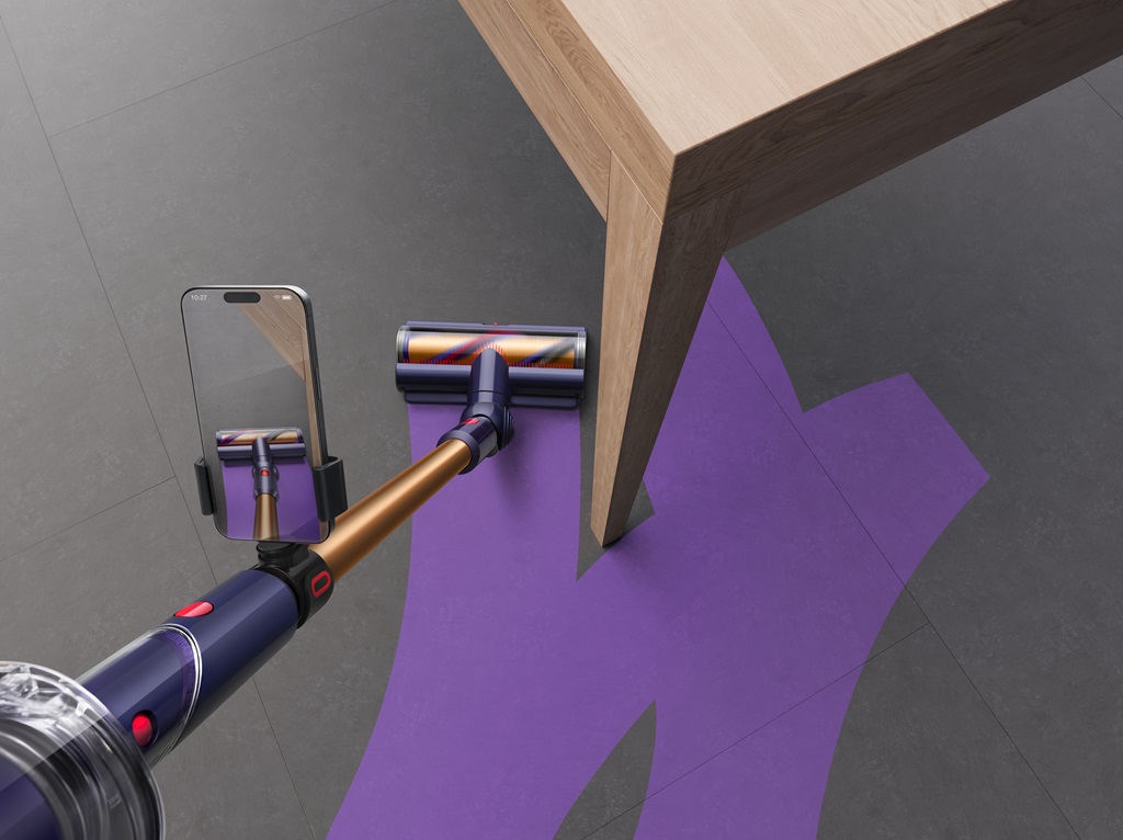 Dyson-Cleantrace-in-Use.jpg
