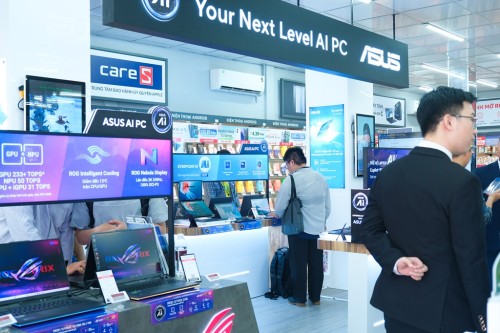 khai-truong-Asus-AI-center-CellphoneS.jpg