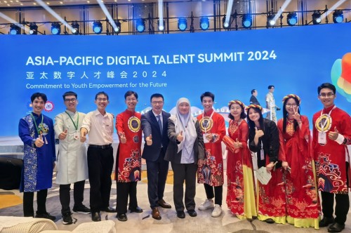 HInh-anh-APAC-Digital-Talent-Summit-2024.jpg