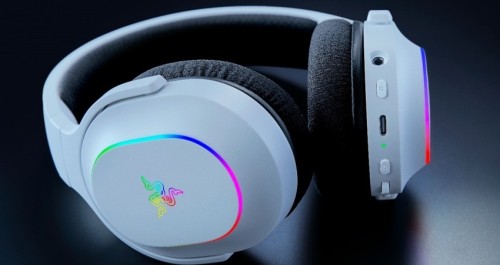 Razer-Barracuda-X-Chroma.jpg