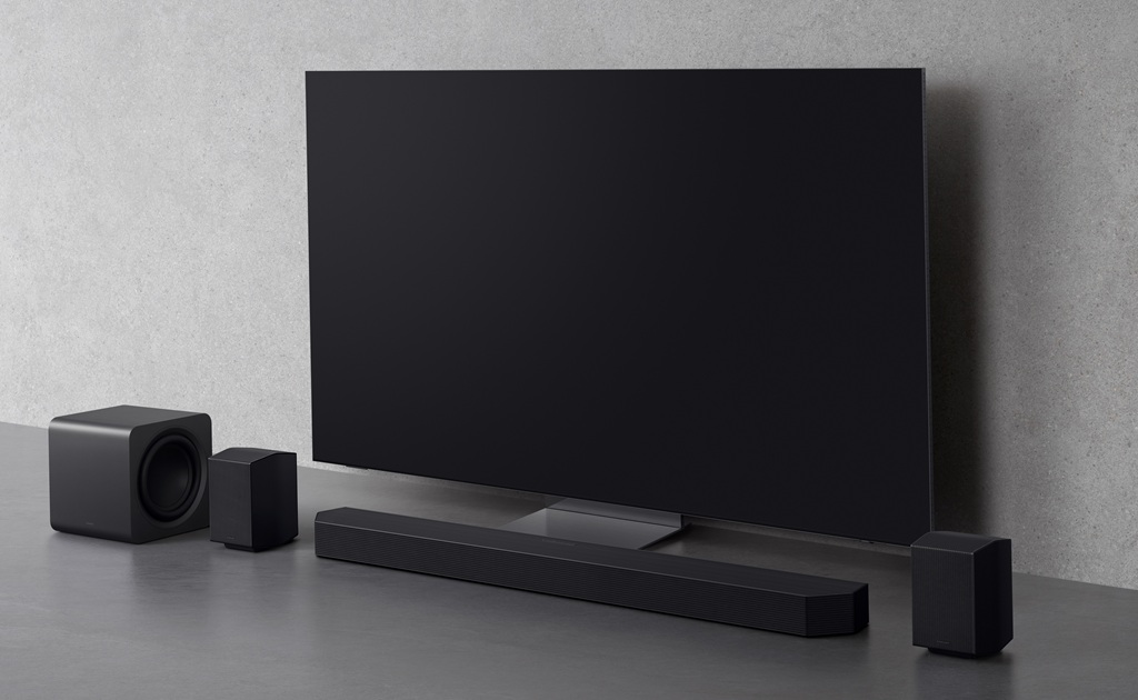 Samsung-TVs-and-Displays-CES-2025-Soundbar-HW-Q990F-HW-QS700F.jpg