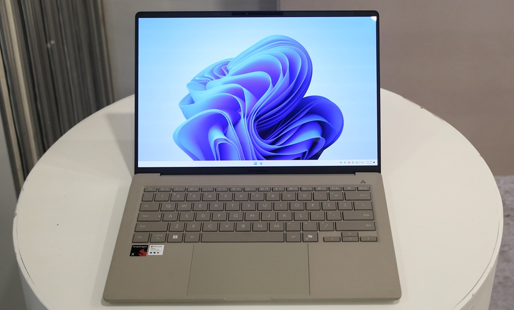 Zenbook-A14-UX3407.jpg