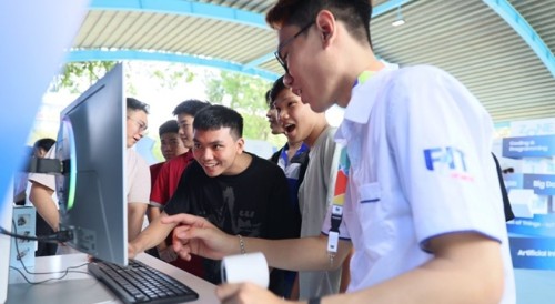 Ngay-hoi-cong-nghe-SIC-Tech-Day-2025.jpg